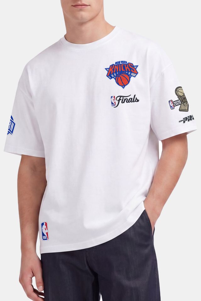 T-shirt graphique Pro Standard NBA New York Knicks Champions des Finales #1
