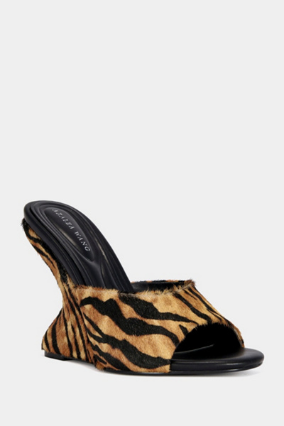Azalea Wang Vasa Tiger Print Wedge Sandal