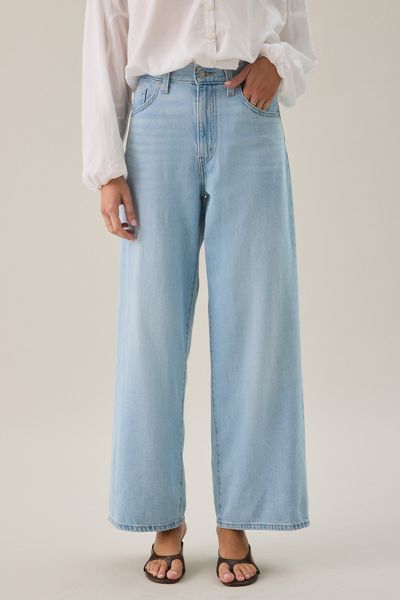 Levi’s® Cinch High-Rise Wide Leg Jeans