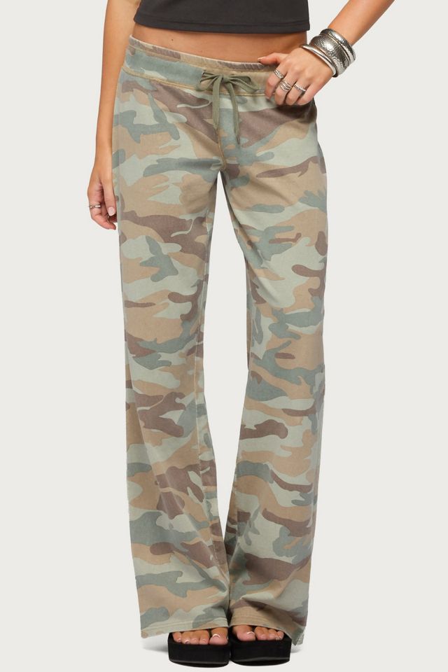 Edikted Kenan Straight Leg Camo Sweatpants #3