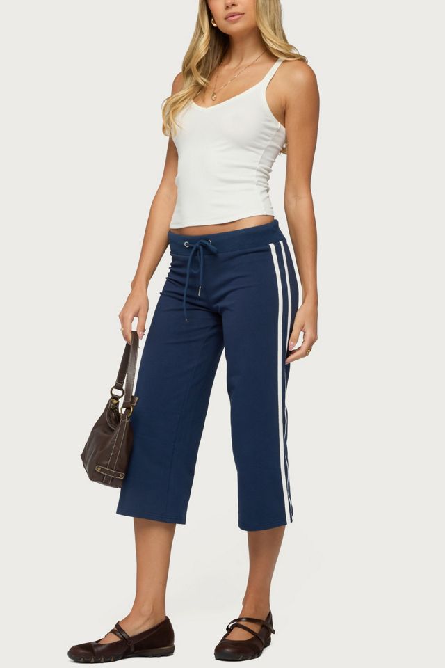 Edikted Zanele Side Stripe Capri Sweatpants #1