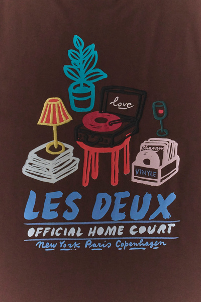 Les Deux Record Graphic Tee
