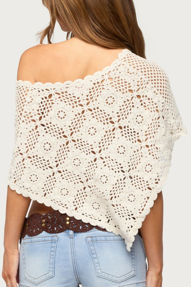 Edikted Lilianna Scalloped Crochet Poncho #4