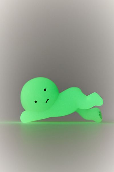 Smiski® Glow-In-The-Dark ZipperBite Figure