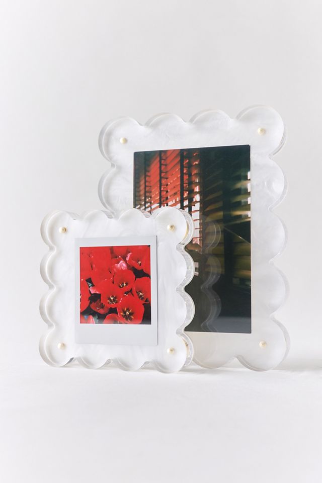 Tart By Taylor Scalloped Acrylic Picture Frame #2