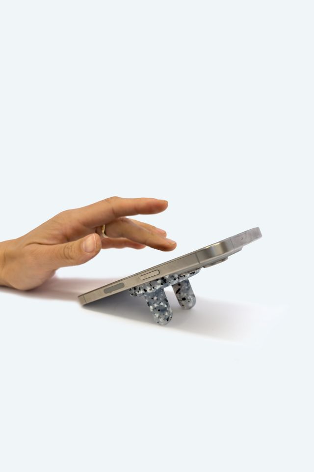 Bailey Hikawa Pokito MagSafe Grip & Stand #3