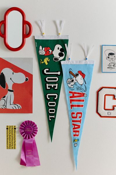 Peanuts Snoopy Pennant Flag Wall Hanging