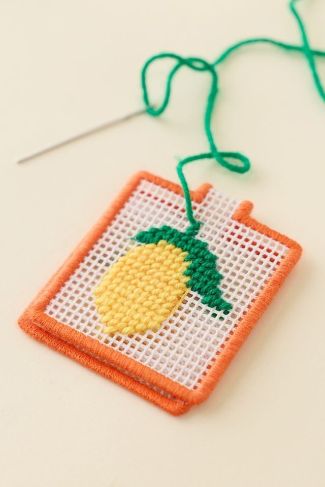 Lucky Feather Needlepoint Keychain Craft Kit #2