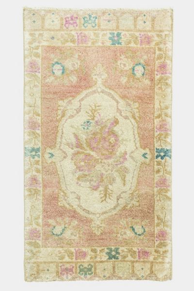 Vintage Turkish Mini Rug No. 759