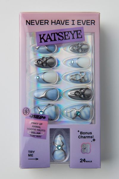 Never Have I Ever X KATSEYE WILD Press-On Faux Nail Set