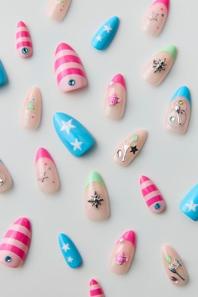 Never Have I Ever X KATSEYE WILD Press-On Faux Nail Set