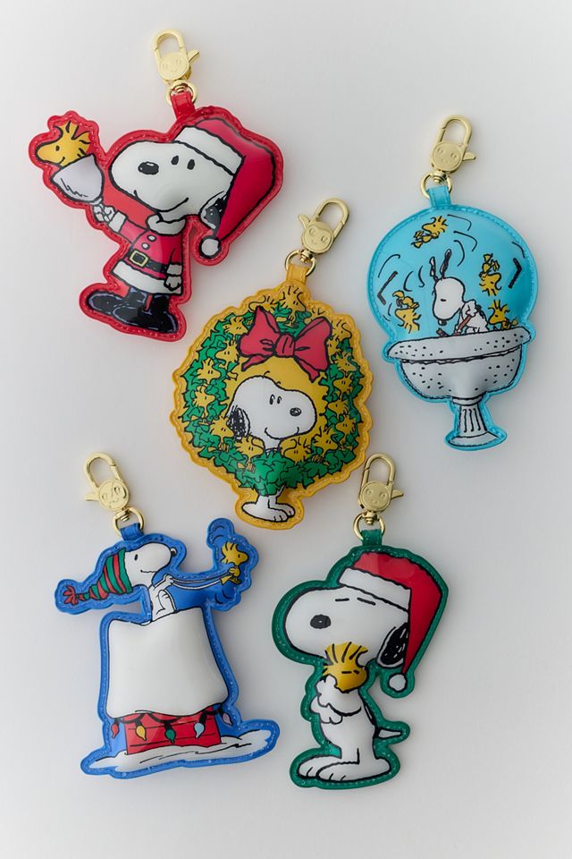 Whatever! Makes You Happy X Peanuts Snoopy Winter Scenes Padded Vinyl Blind Box Keychain #1
