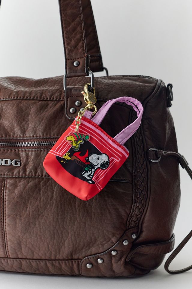 Whatever! Makes You Happy X Peanuts Snoopy Winter Scenes Mini Tote Bag Blind Box Keychain #2