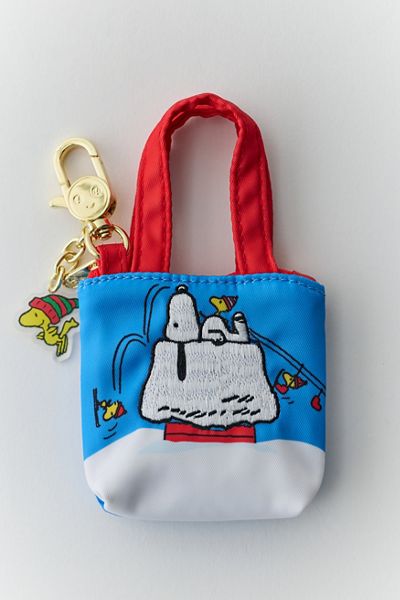 Whatever! Makes You Happy X Peanuts Snoopy Winter Scenes Mini Tote Bag Blind Box Keychain
