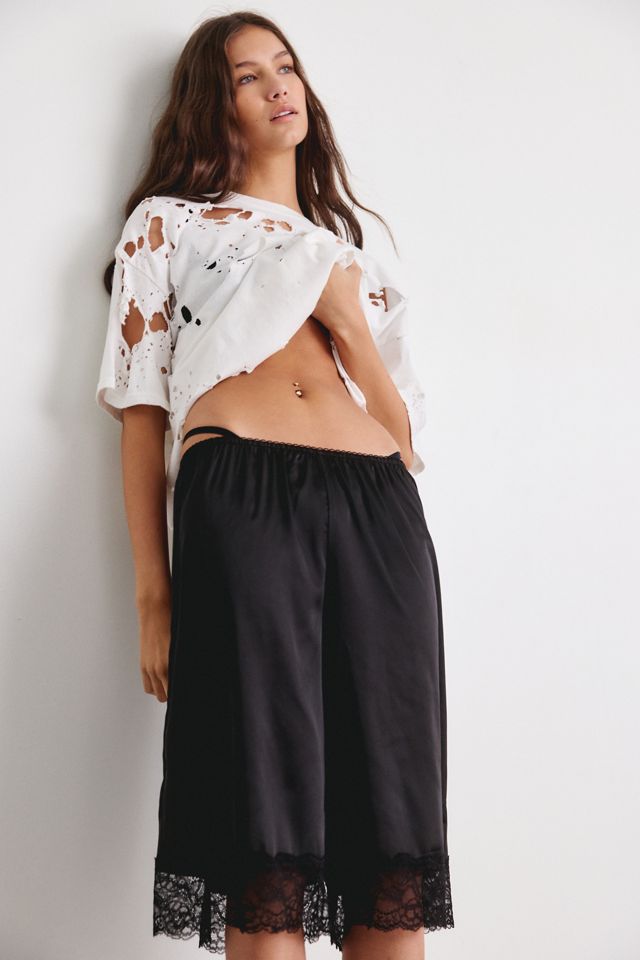 Kimchi Blue Tierra Lace Trim Satin Long Shorts #1
