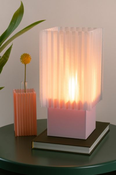Honey & Ivy Verse Table Lamp