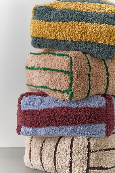 Shaggy Puff Lines Floor Pouf