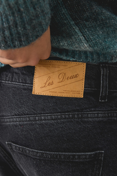 Les Deux Roi Loose Fit Jeans