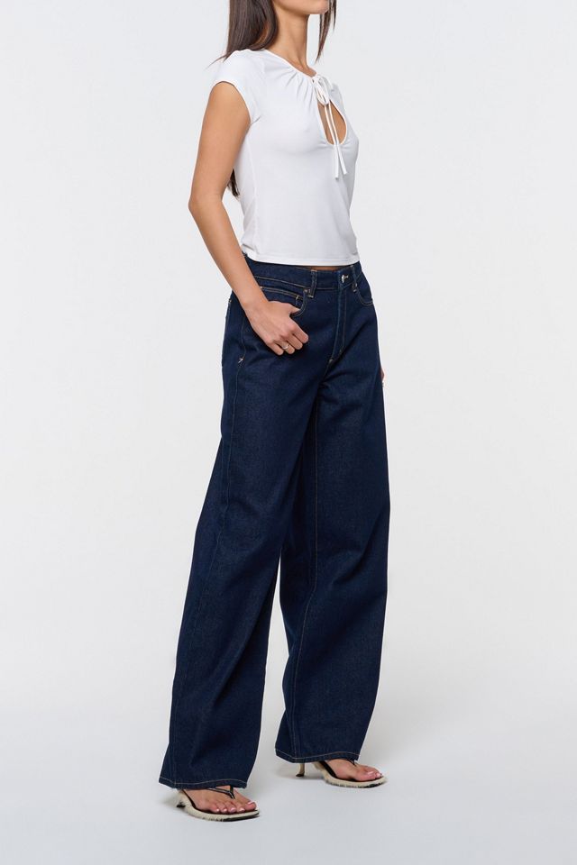 Abrand Sweetheart Keyhole Tee #3