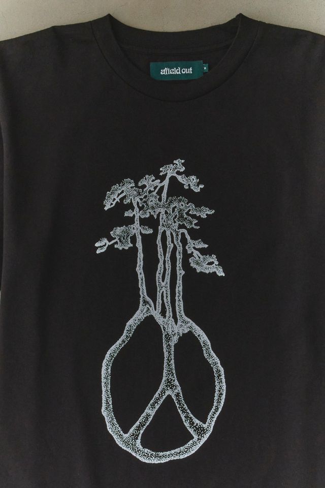 T-shirt graphique Tranquility Afield Out #1