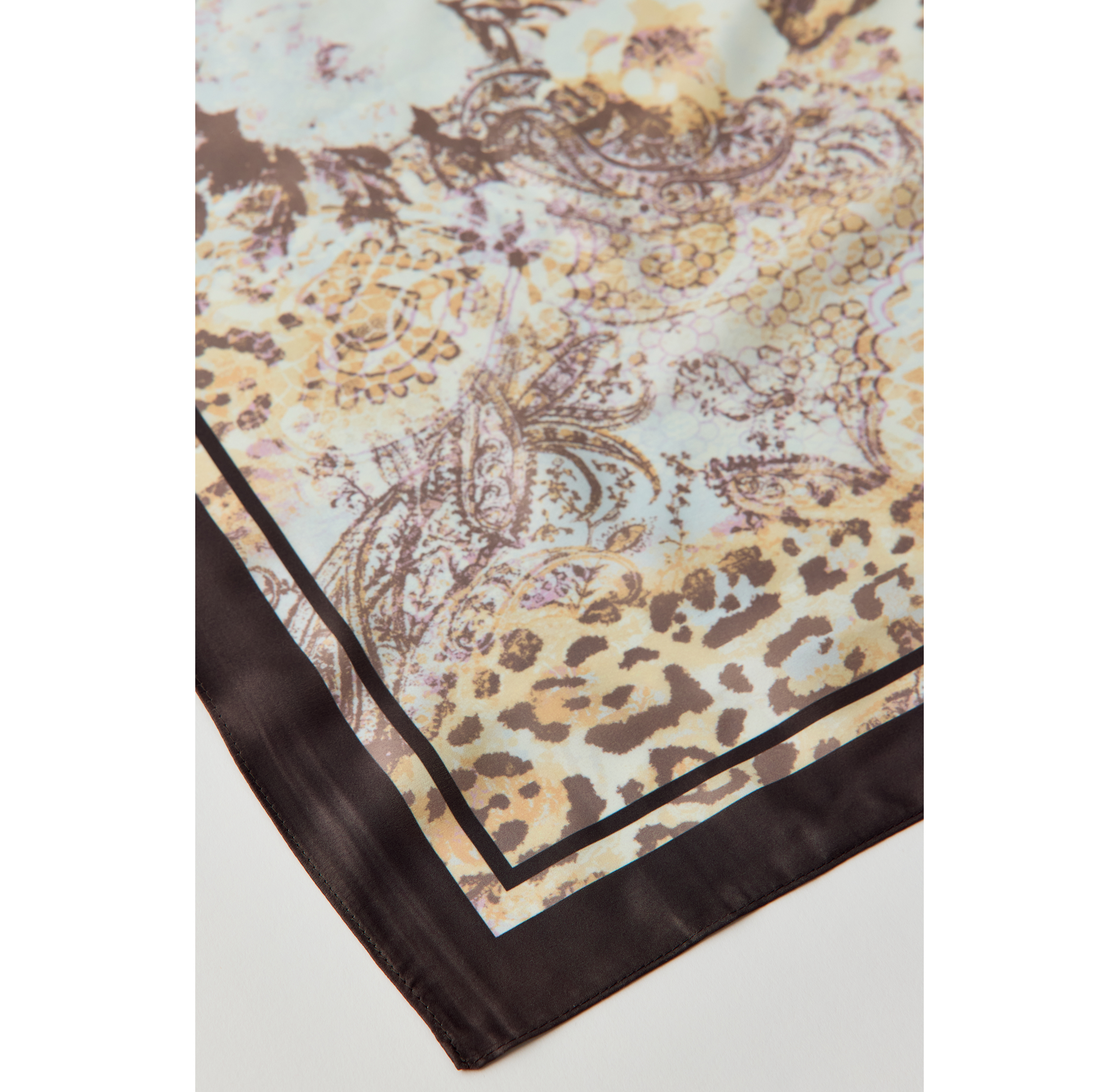 Mixed Animal Print Silky Scarf