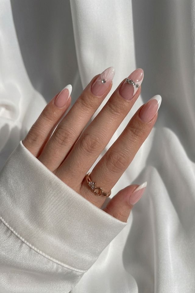 Nail Pop Studio Almond Press On Nails #3