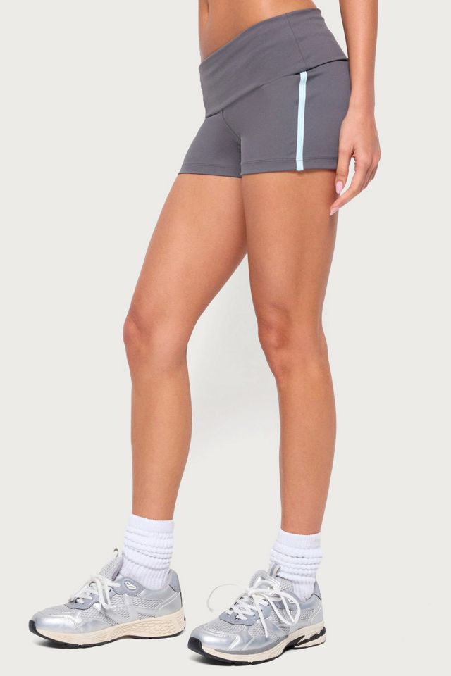 Edikted Ambar Contrast Stripe Shorts #2