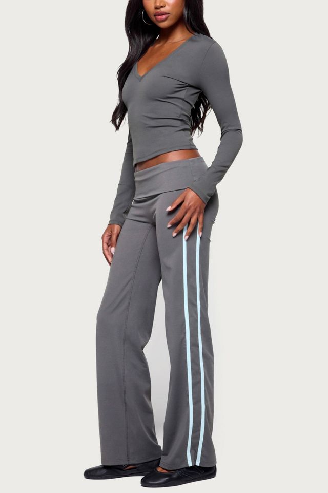 Edikted Ferne Long Sleeve V Neck Top #1