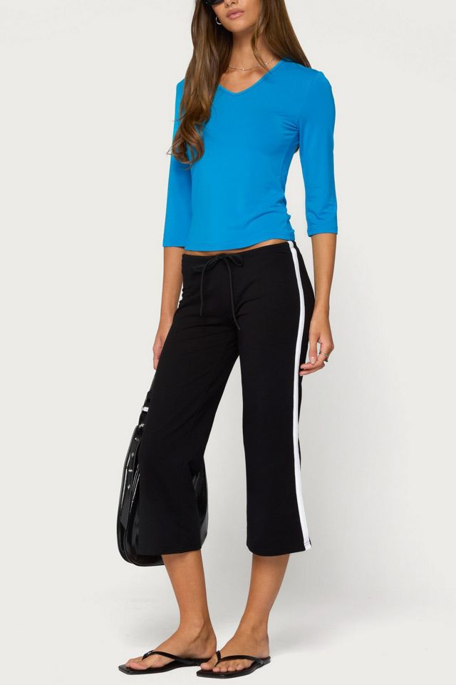 Edikted Toralei Three-Quarter Sleeve V Neck Top #1