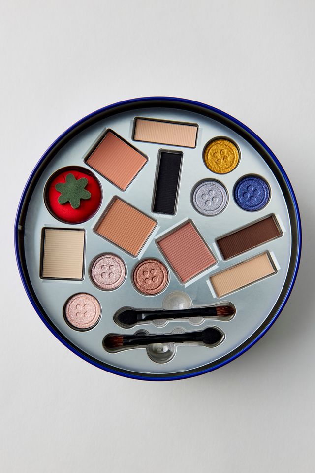 Kara Beauty X Royal Dansk Creative Beauty Palette Makeup Gift Set #1