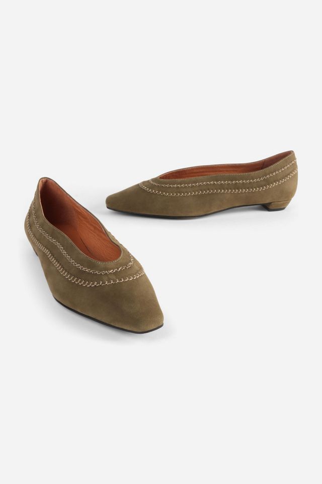 Intentionally Blank Lofty Snipped Toe Ballet Flat #3