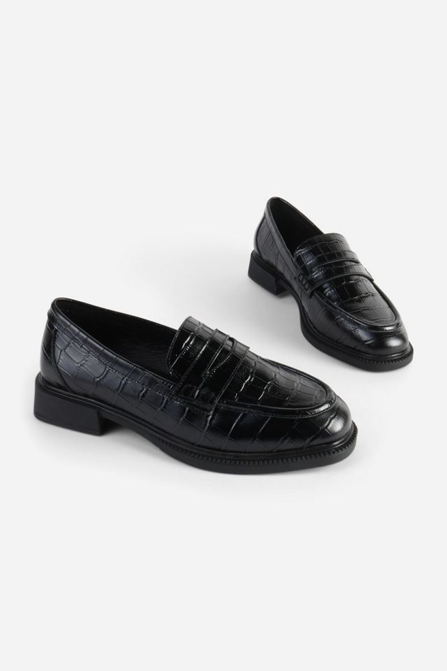 Intentionally Blank Marblehead Penny Loafer #2