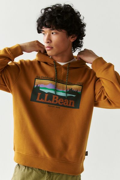 L.L.Bean Mountain Classic Graphic Hoodie Sweatshirt