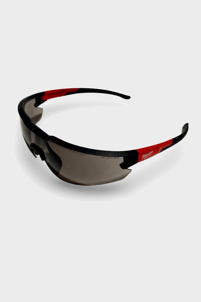 Vintage 2000's Milwaukee Wraparound Sunglasses #1