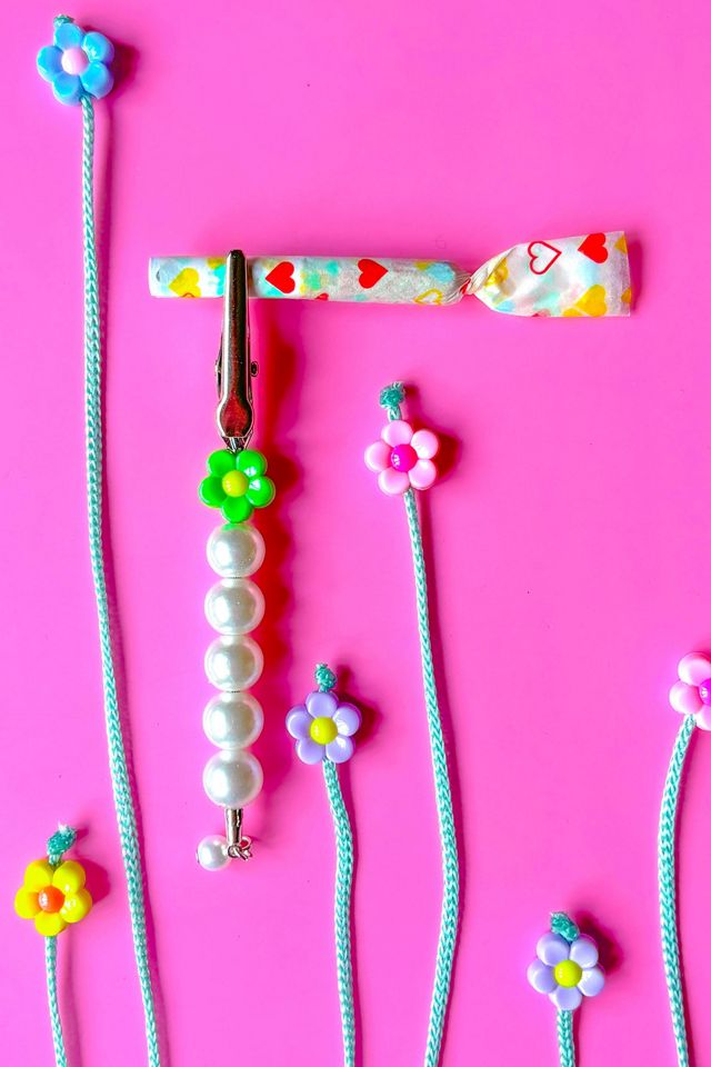 Burner Babe Flower Pearl J Clip #2