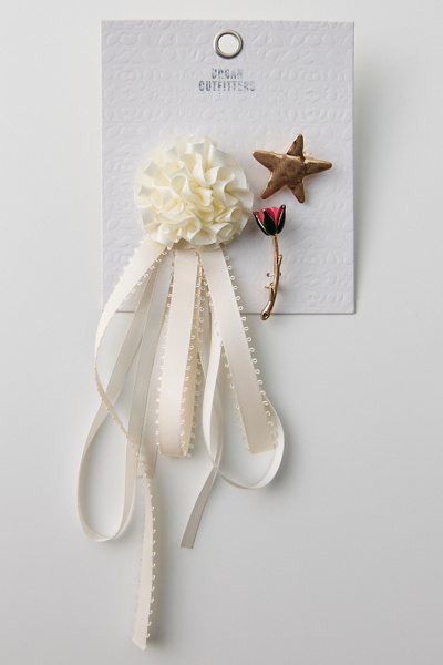 Draped Rosette Brooch Set | Urban Outfitters Canada
