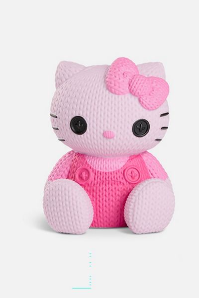Handmade by Robots Hello Kitty Valentine's Limited Edition Vinyl Figure