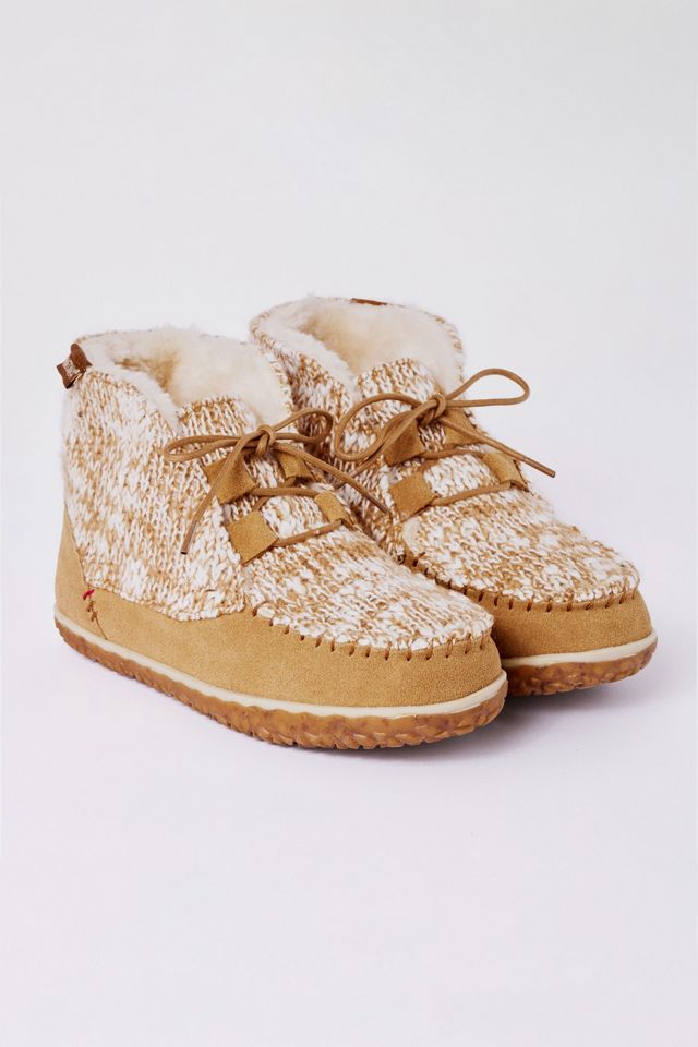 Minnetonka Torrey Lace-up Slipper Bootie #3