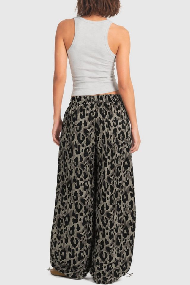 Aelfric Eden Leopard Stripe Baggy Barrel Sweatpants #2