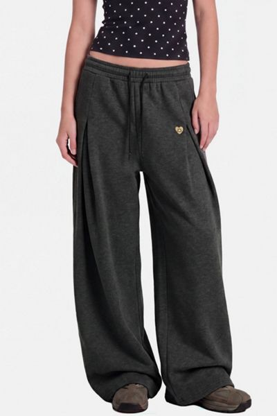 Aelfric Eden Pleated Baggy Sweatpants