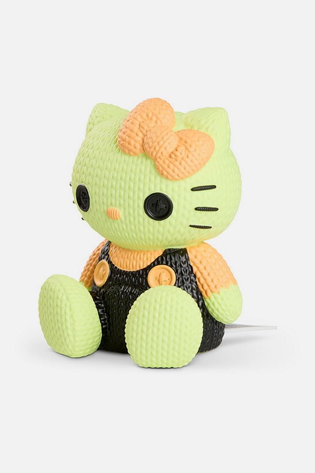 Handmade by Robots Hello Kitty Halloween Limited Edition Vinyl Figure #1