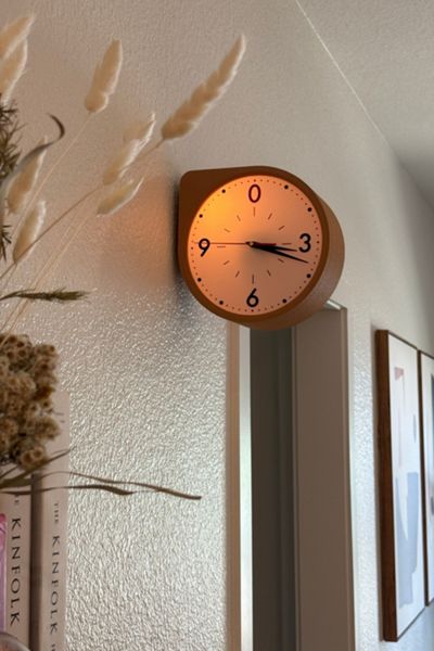 Pure MDRN Cero Station Clock