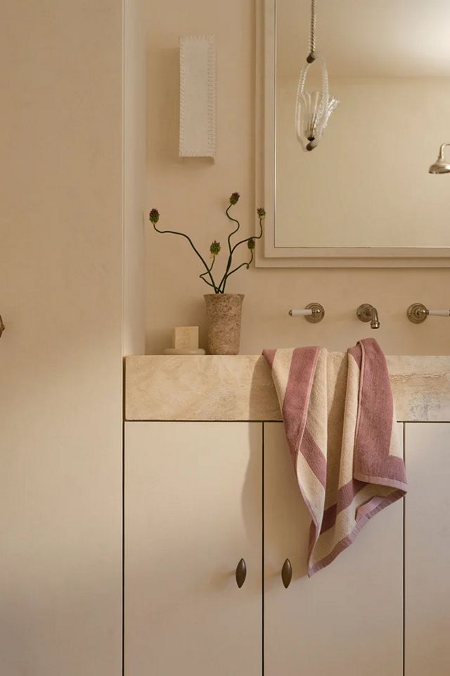 Bed Threads Two-Toned Hand Towel #3