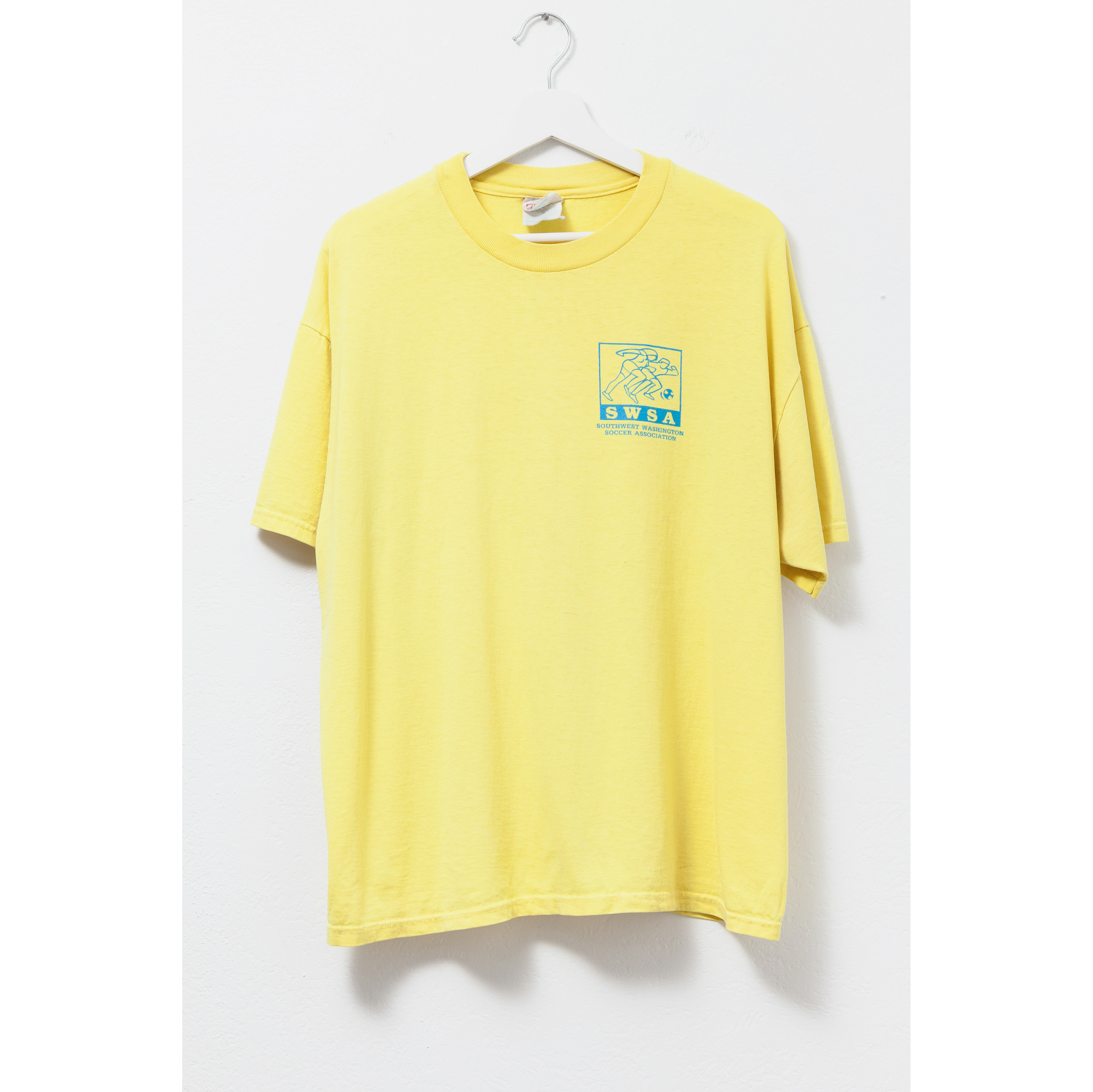 Vintage 1990s Distressed Soccer Graphic T-Shirt