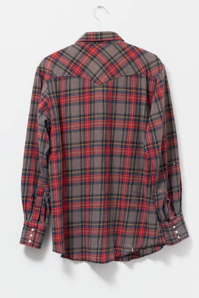 Vintage 1990s Distressed Wrangler Plaid Button-Up Shirt