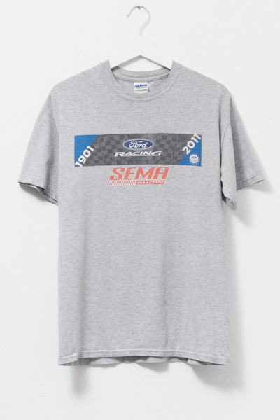 Vintage Y2K Distressed Ford Racing Graphic T-Shirt
