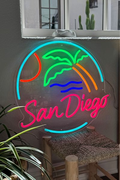 Echo Neon San Diego Palm Tree Sunset Neon Sign