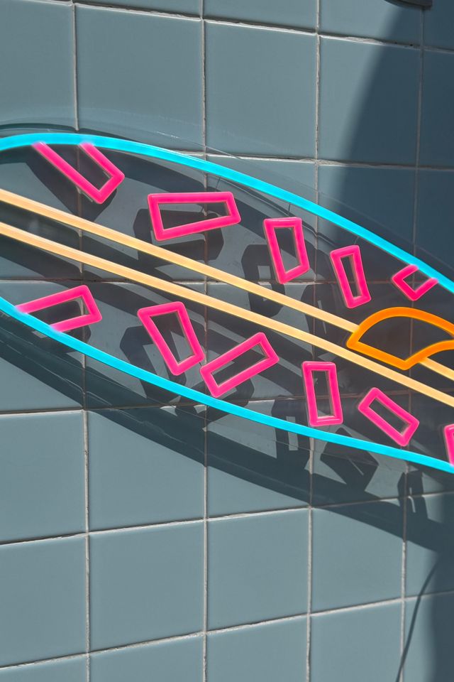Echo Neon Surfboard Neon Sign #2