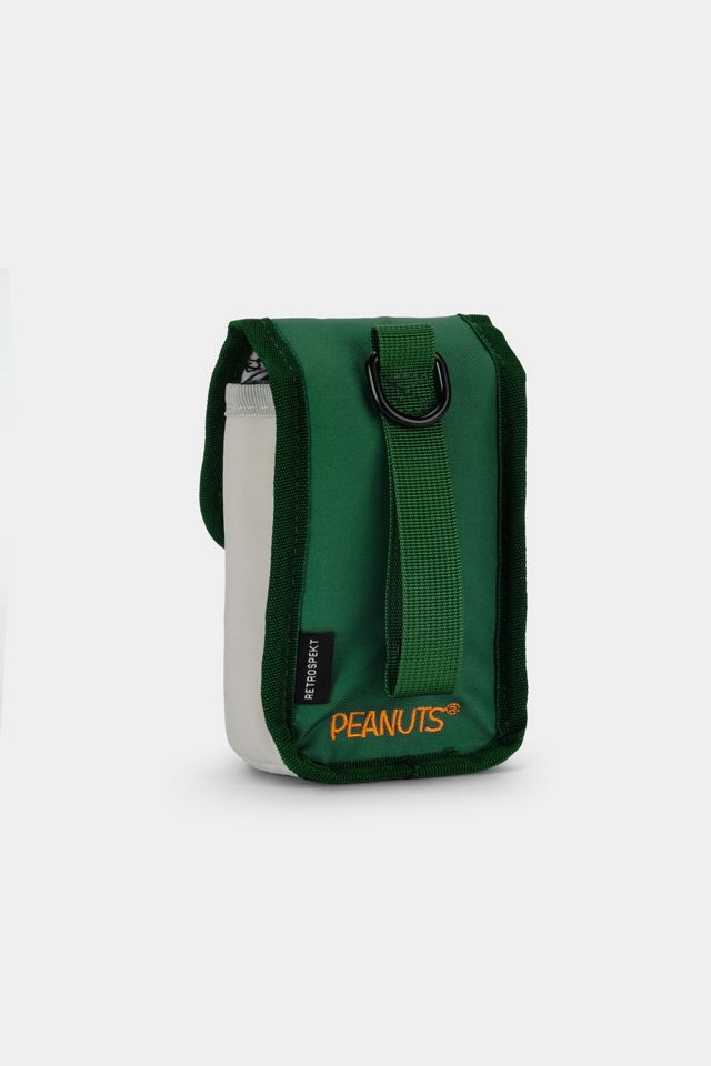 Retrospekt x Peanuts Beagle Scouts 35mm Camera Bag #2