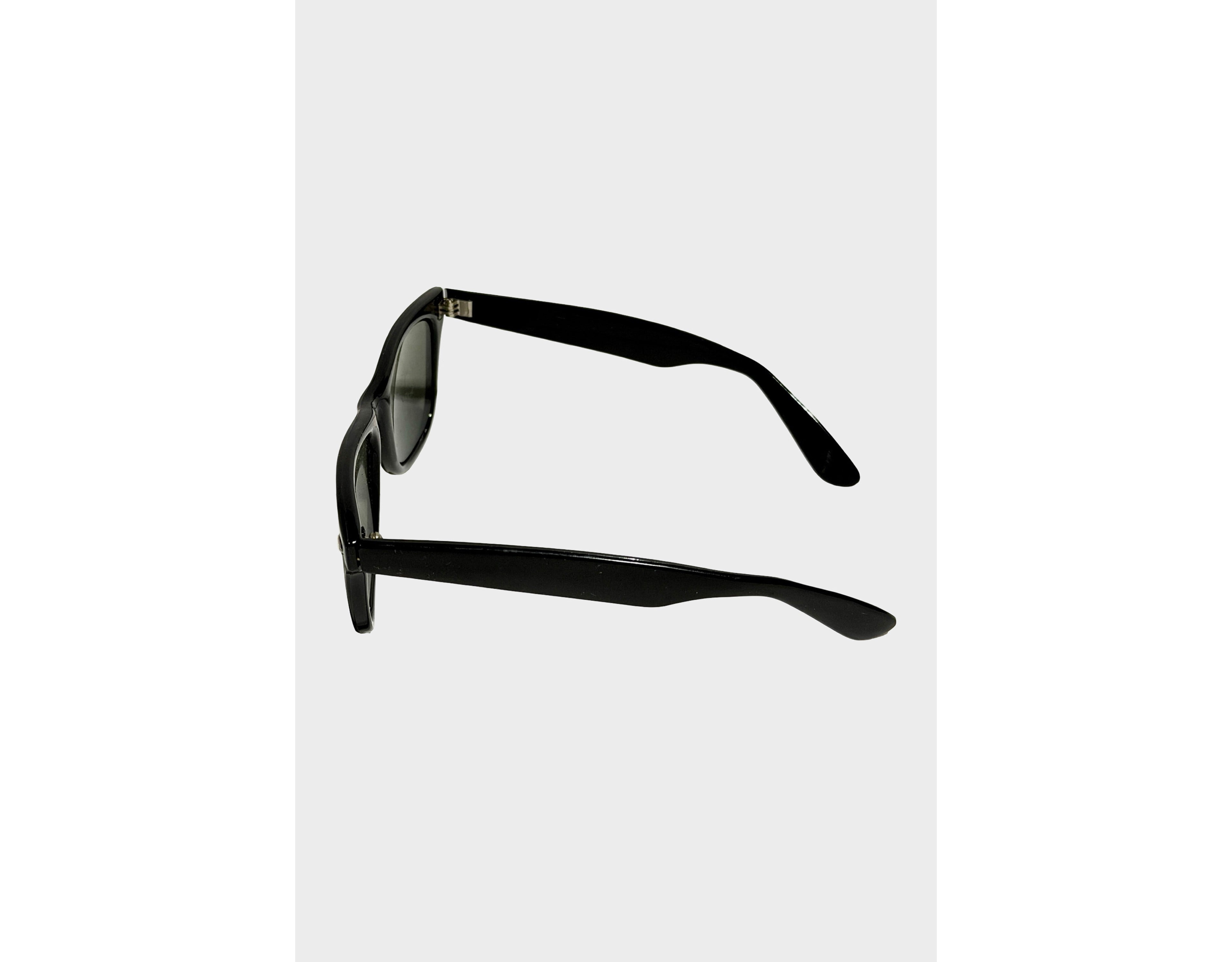 Vintage 1980's Wayfarer Style Sunglasses